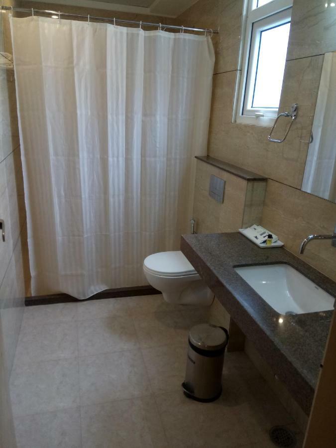 Hotel The Lighthouse Джайпур Екстериор снимка